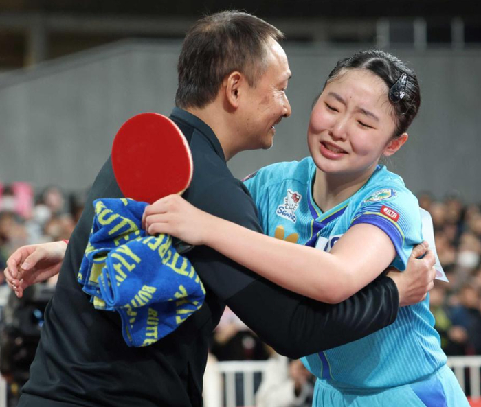 开云官方网站-张本美和与父亲泪洒当场！17岁创5纪录成日乒首人 日媒：她的时代到来|日本|锦标赛|全日本锦标赛|决赛|早田希娜_新浪体育_新浪新闻